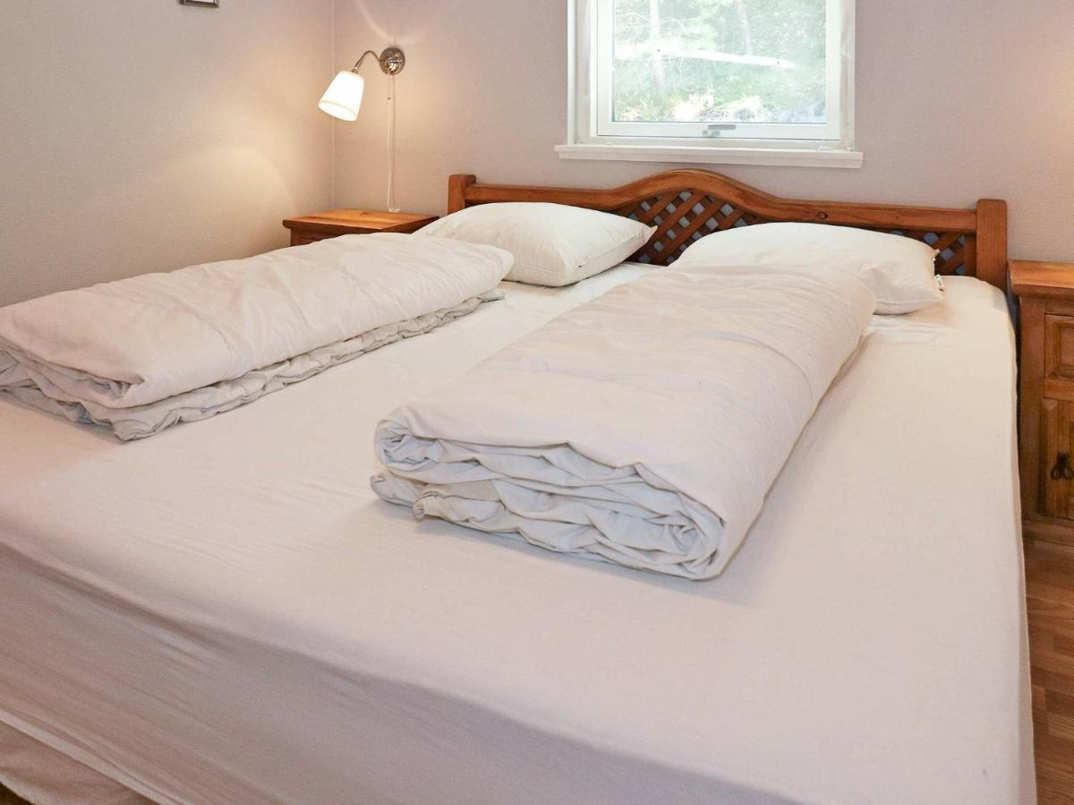 6 Person Holiday Home In Hadsund Odde Habitación foto